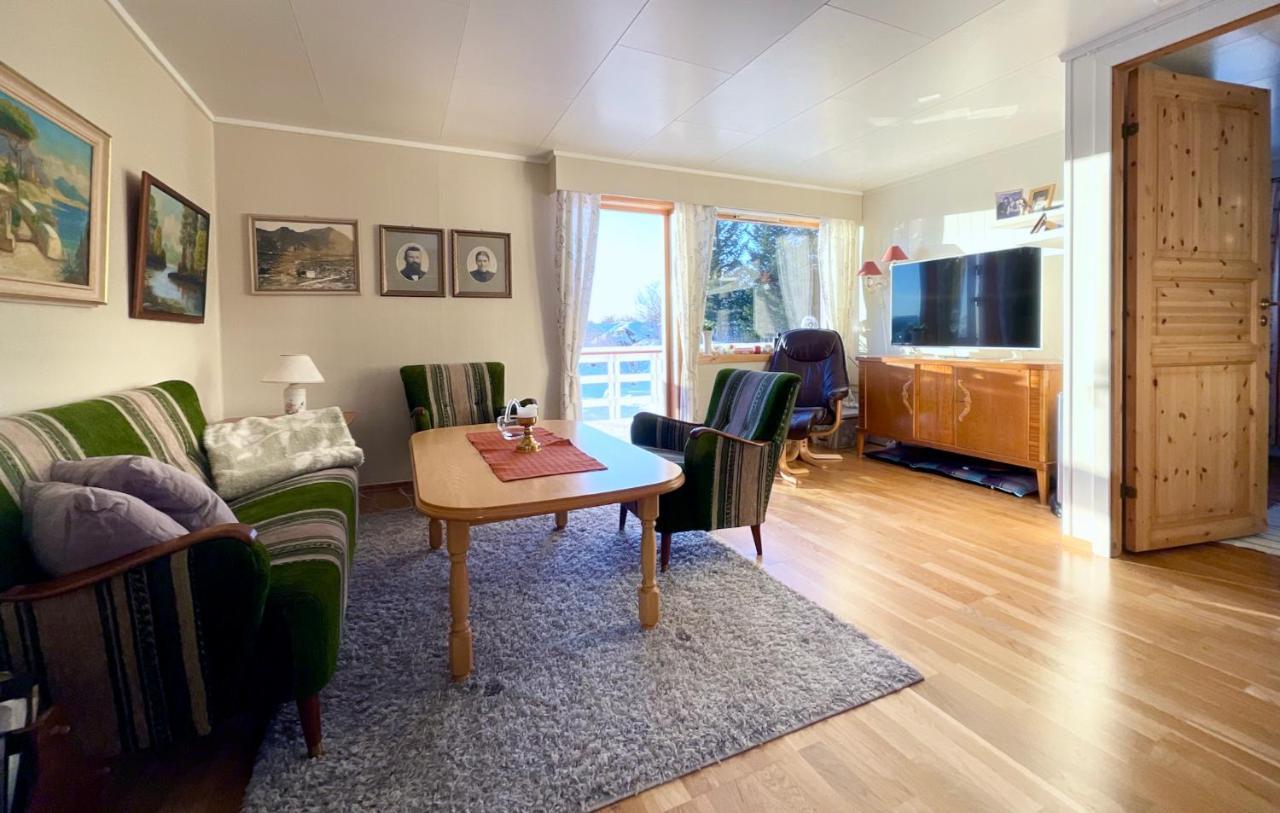 Fishermans Paradise Lofoten Chalet Leknes